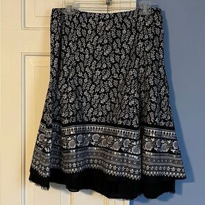 Apt 9 skirt